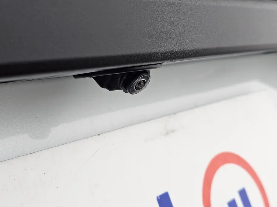 تويوتا يارس Y Plus 2024 