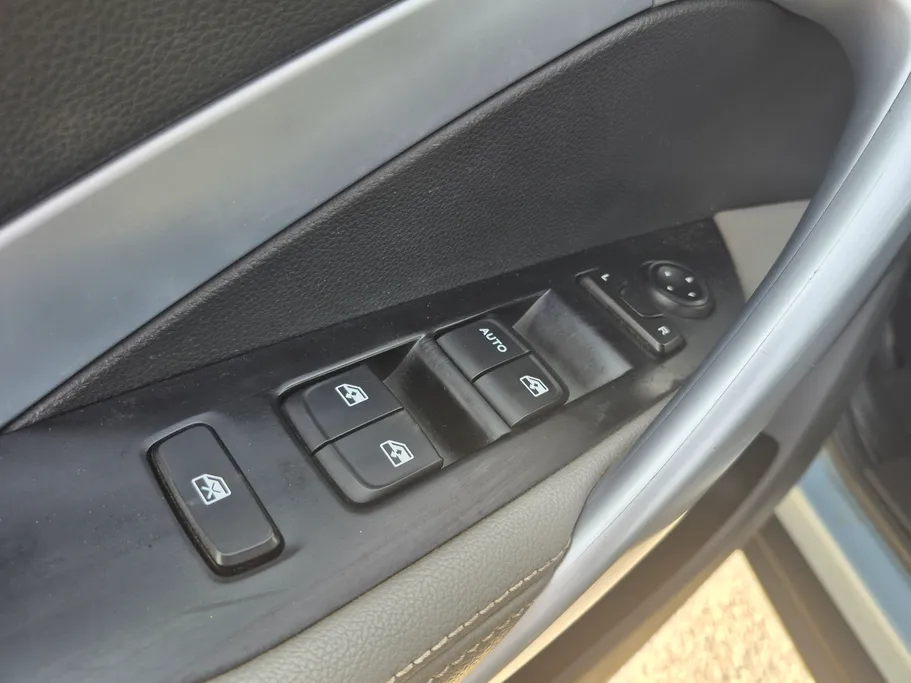 2023 Chevrolet Groove LT 