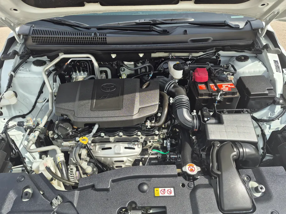 2023 Toyota Yaris  Y 