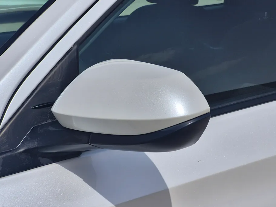 2023 Toyota Yaris  Y 