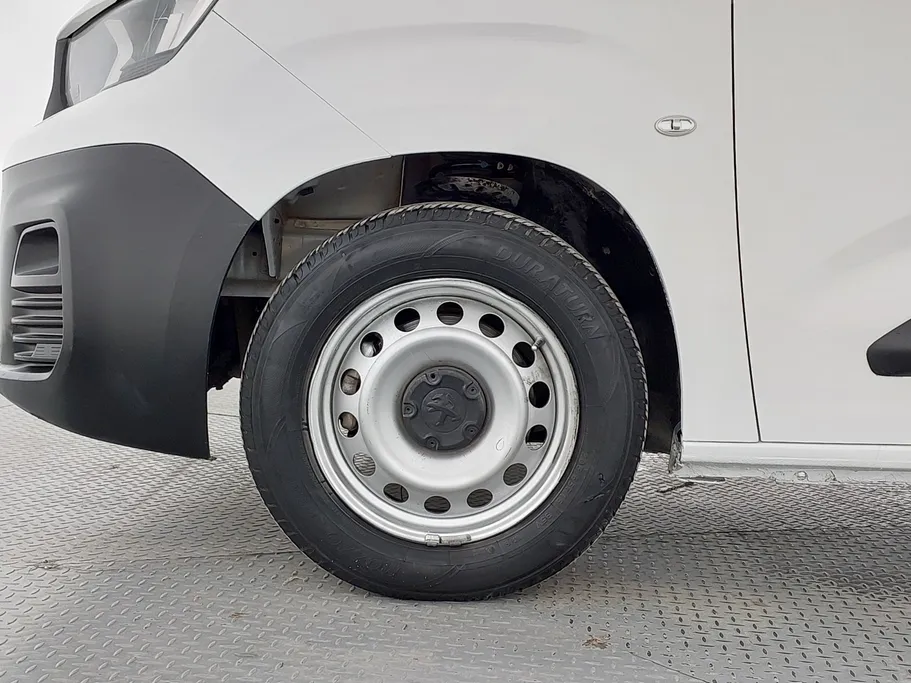 بيجو بارتنر Long van 2022 