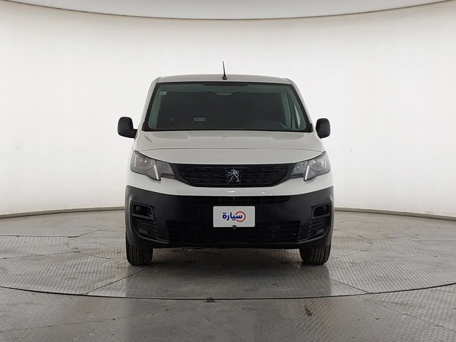 بيجو بارتنر Long van 2022 