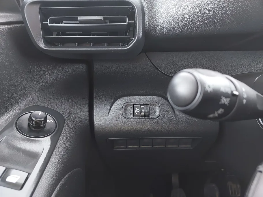 بيجو بارتنر Long van 2022 