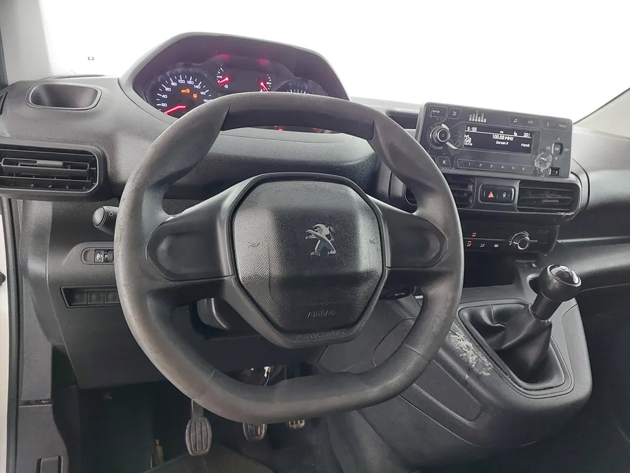 بيجو بارتنر Long van 2022 