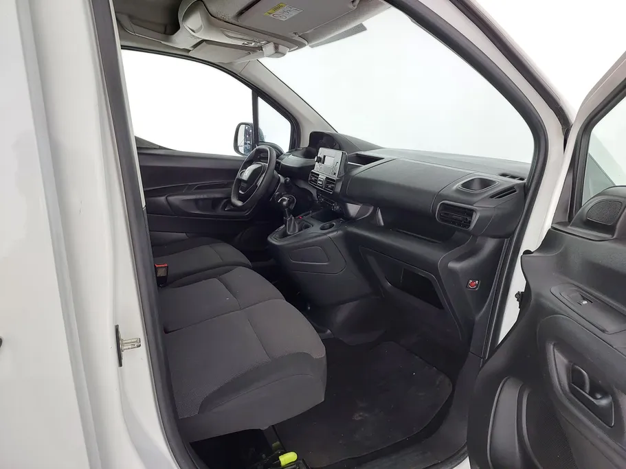 بيجو بارتنر Long van 2022 