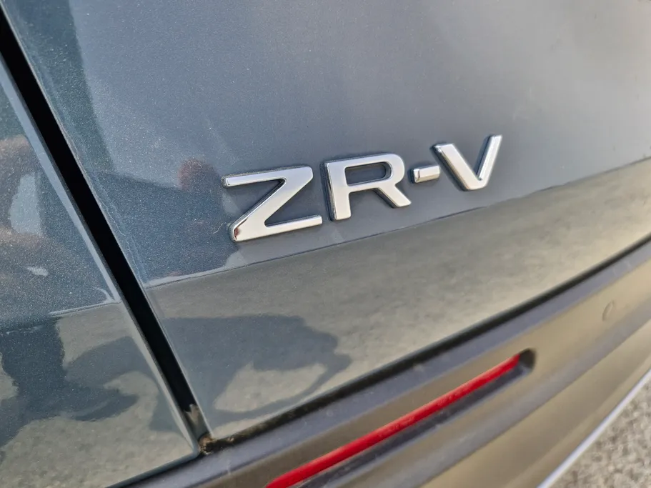 هوندا ZR-V ال اكس 2024 