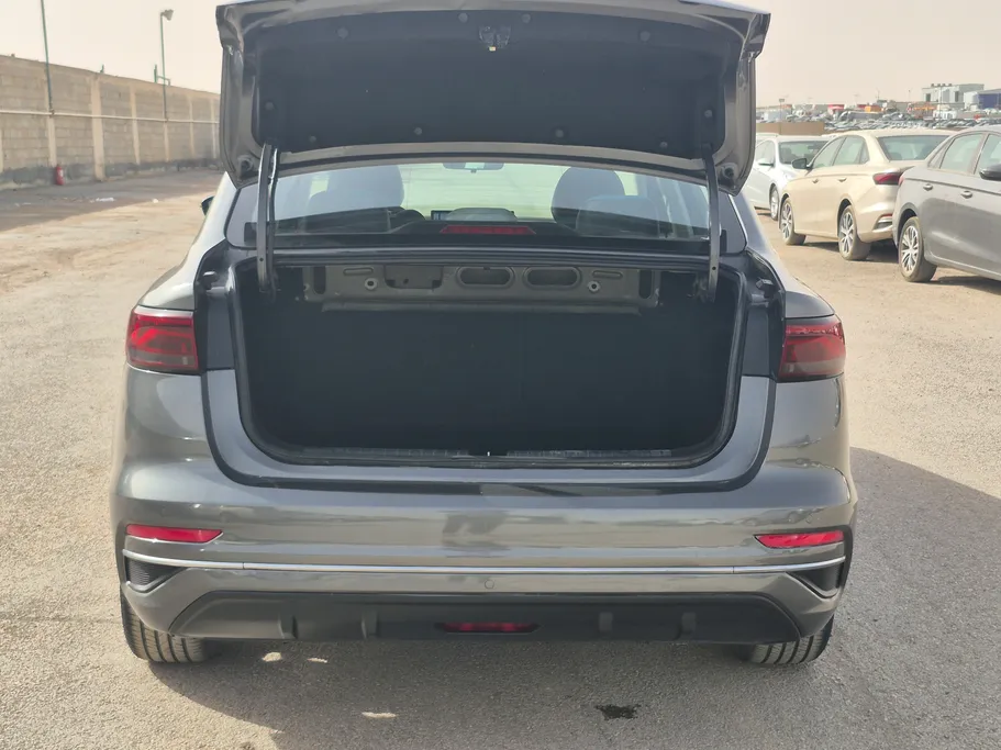 2025 Geely Emgrand GF 