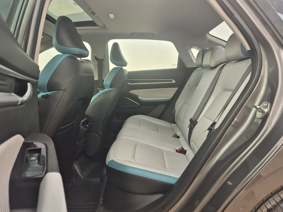 2025 Geely Emgrand GF 