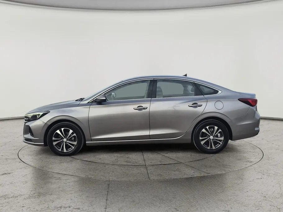 2023 شانجان Eado Plus Smart 