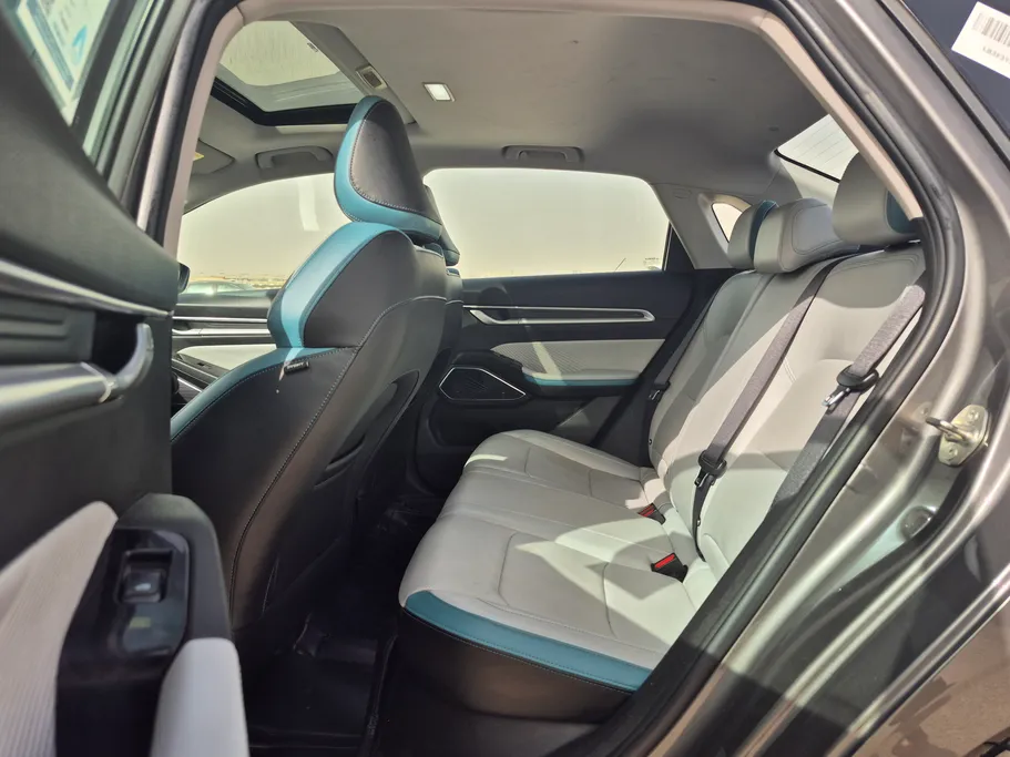 2025 Geely Emgrand GF 