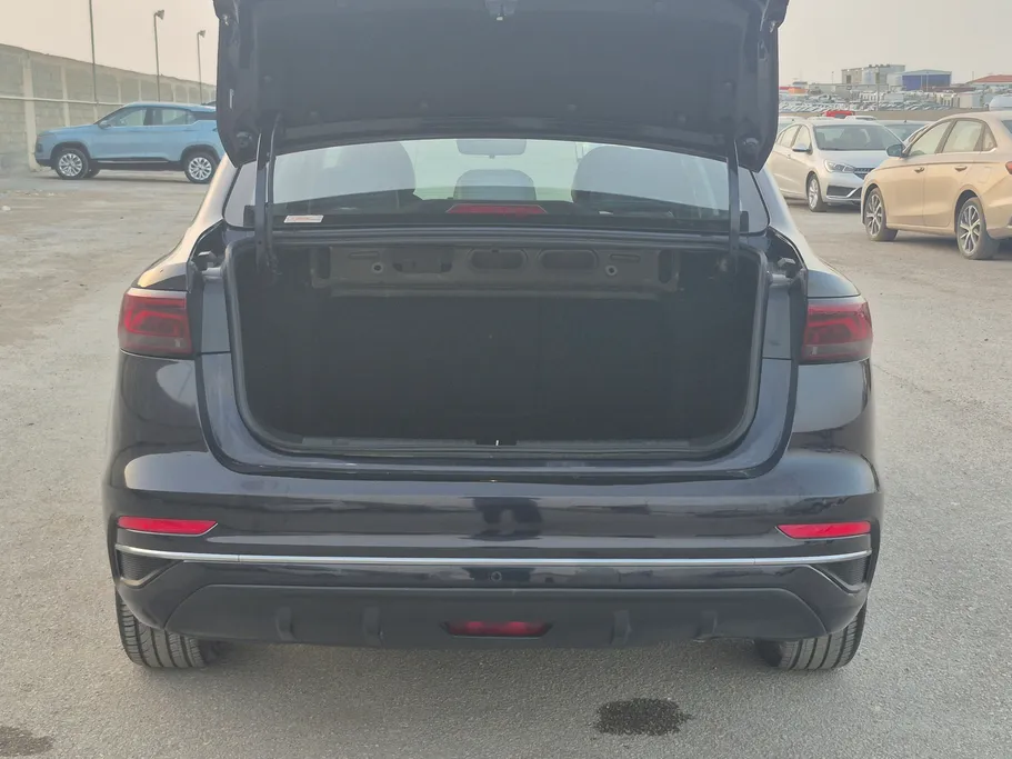 2025 جيلي Emgrand GF 