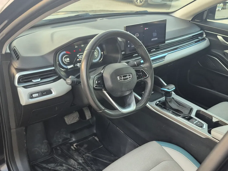 2025 جيلي Emgrand GF 