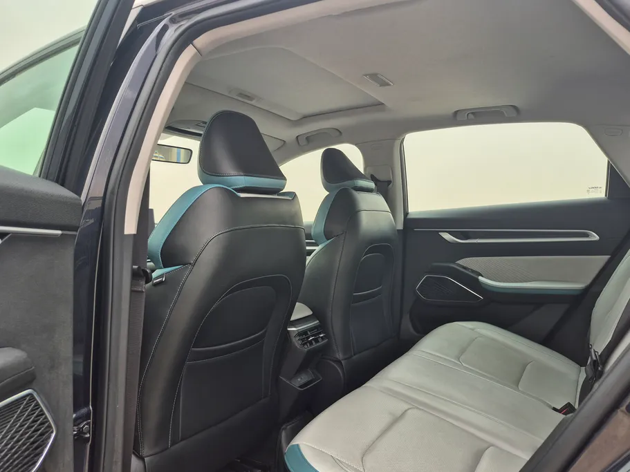 جيلي امجراند GF 2025 