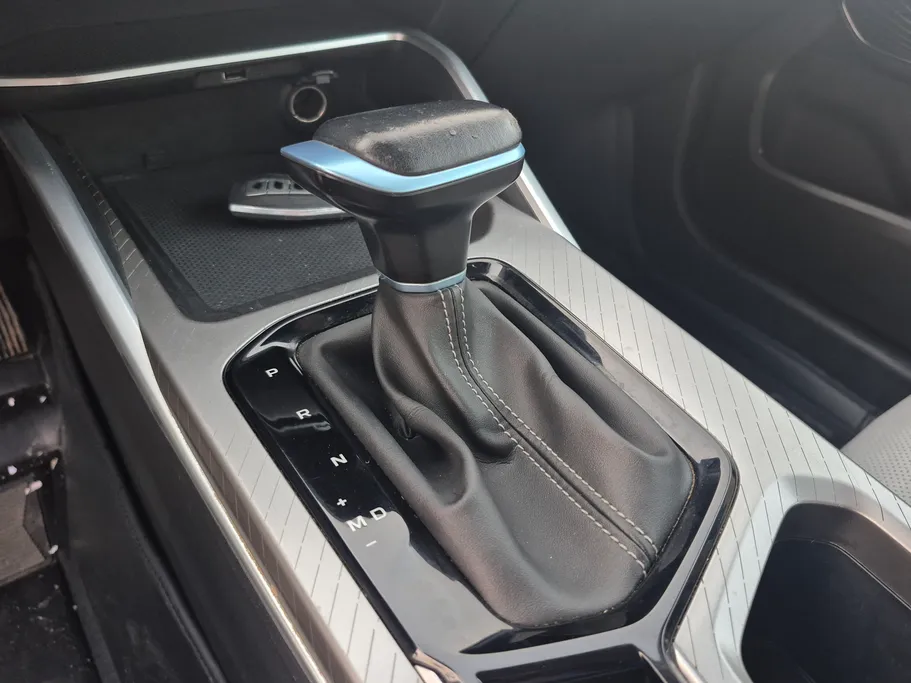 2025 جيلي Emgrand GF 