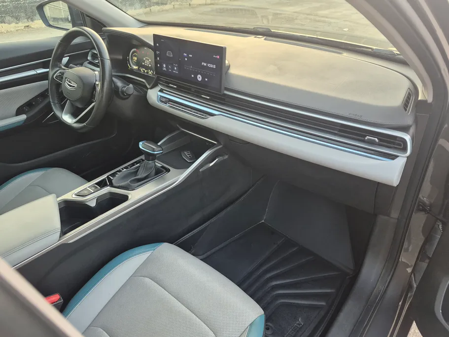 2025 جيلي Emgrand GF 