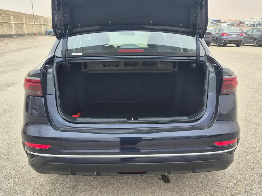 2025 Geely Emgrand GF 