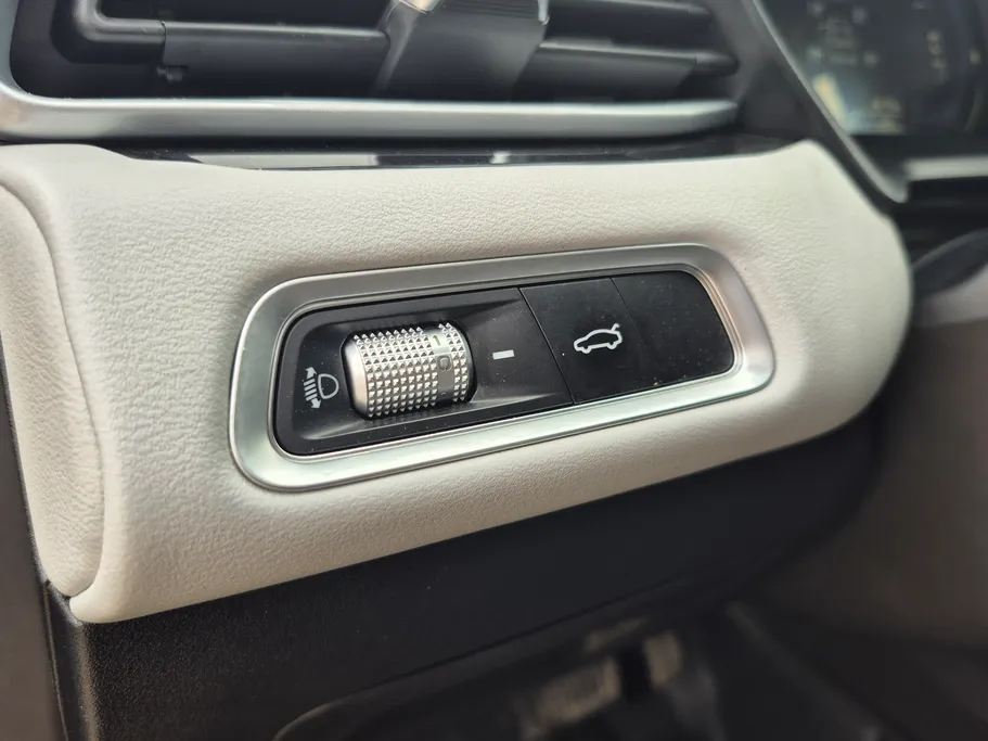 2025 Geely Emgrand GF 