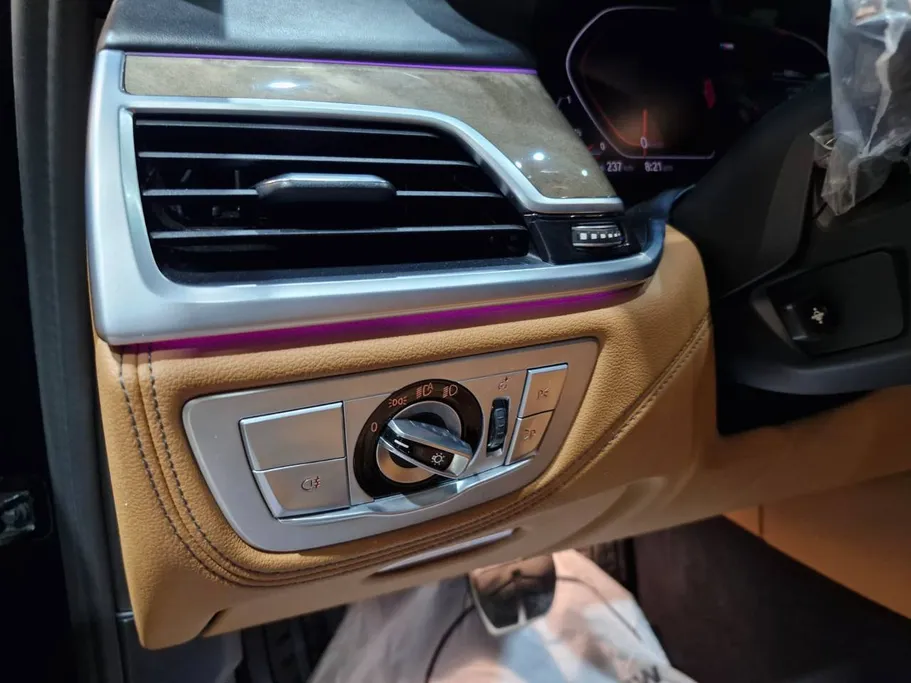 بي ام دبليو الفئة السابعة 730Li 2021 