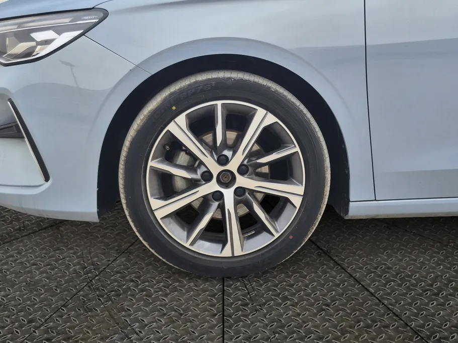 جيلي امجراند GF 2025 