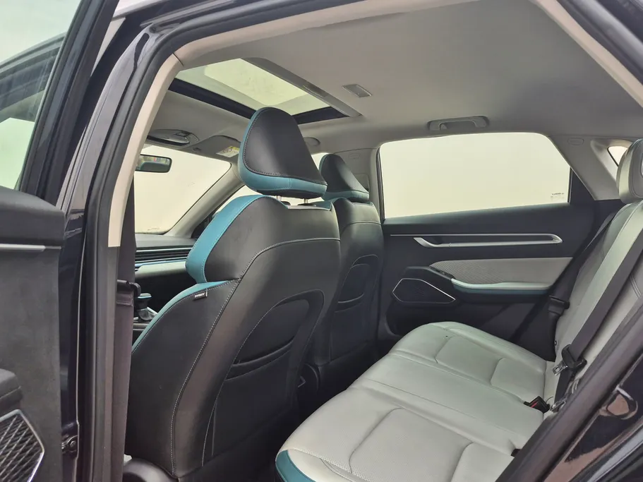 2025 Geely Emgrand GF 