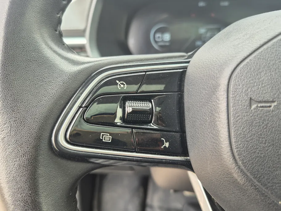 2025 Geely Emgrand GF 