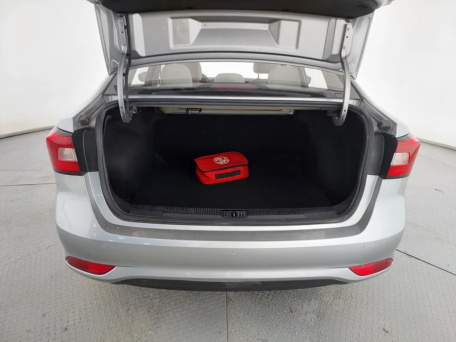 ام جي 5 COM 2022 