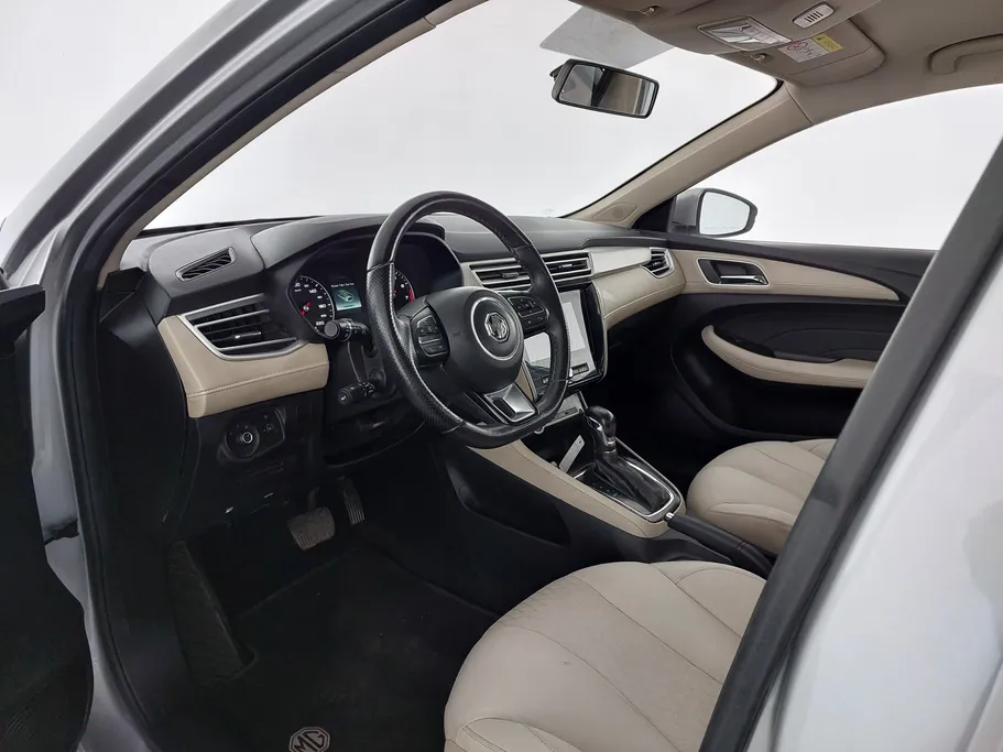 ام جي 5 COM 2022 