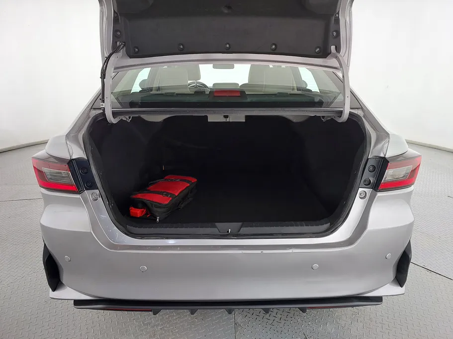 2023 Toyota Yaris  Y 