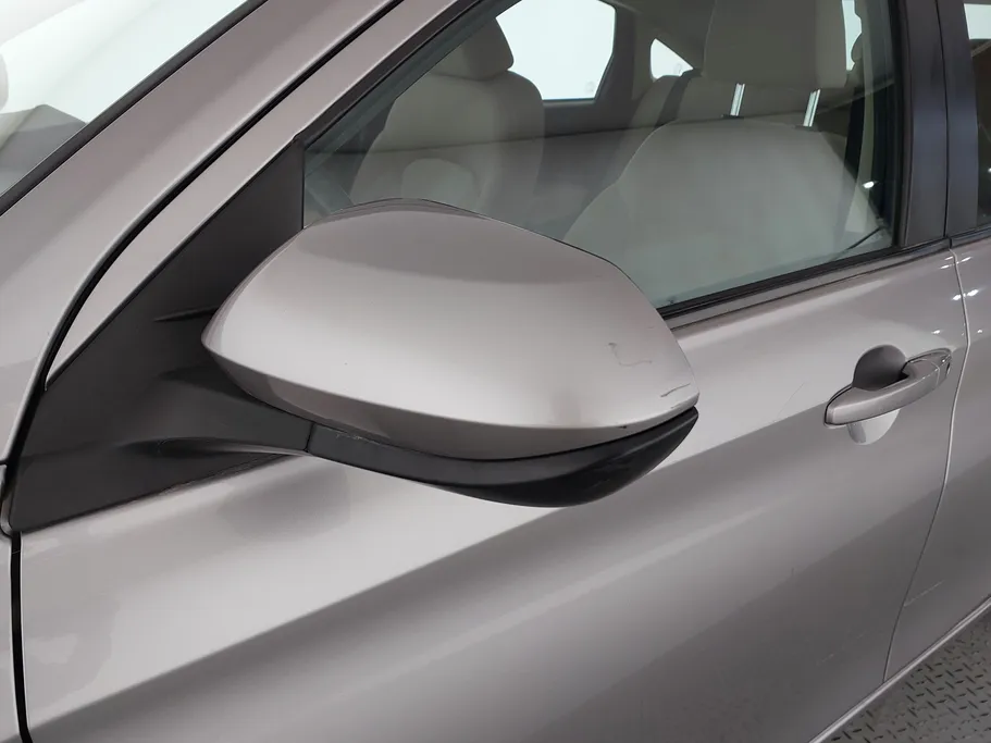 2023 Toyota Yaris  Y 