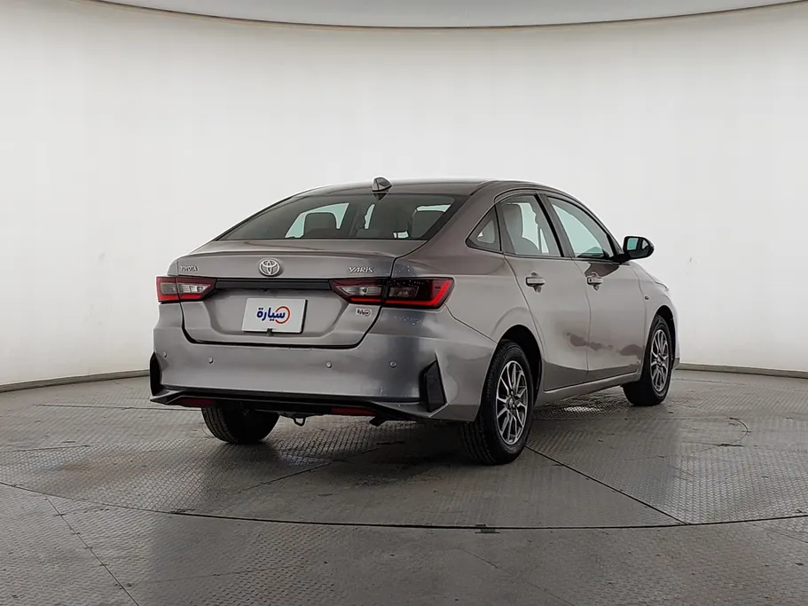 2023 Toyota Yaris  Y 