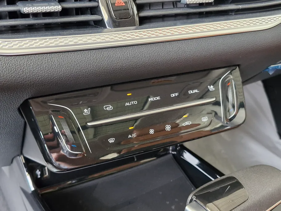 2024 FAW Bestune B70 Comfort 