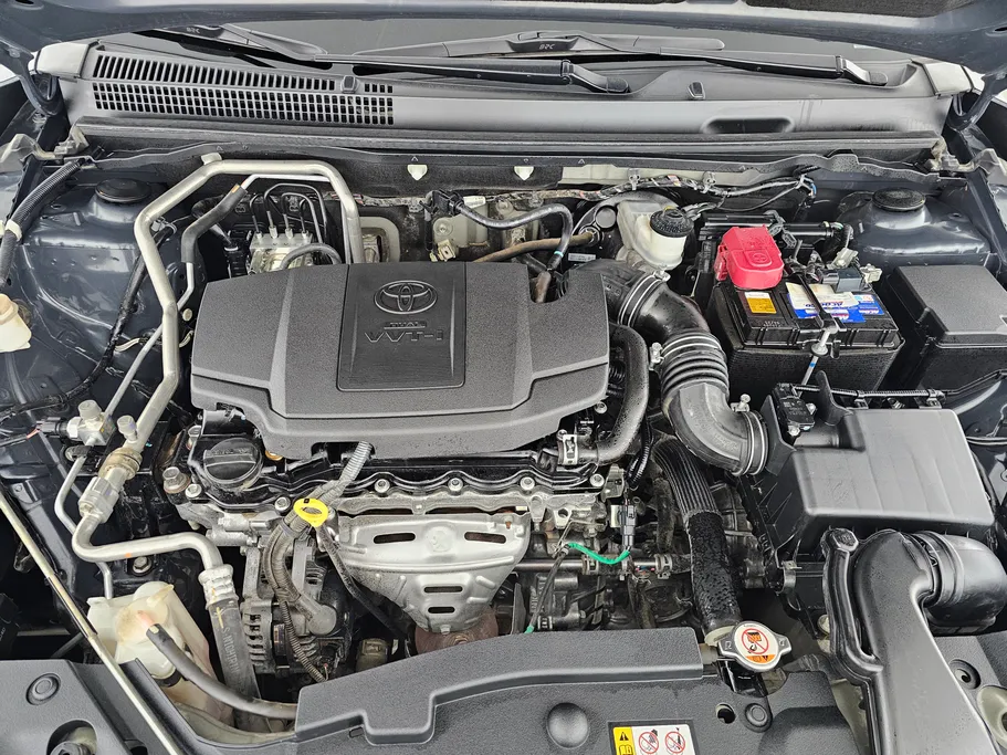 2023 Toyota Yaris  Y 