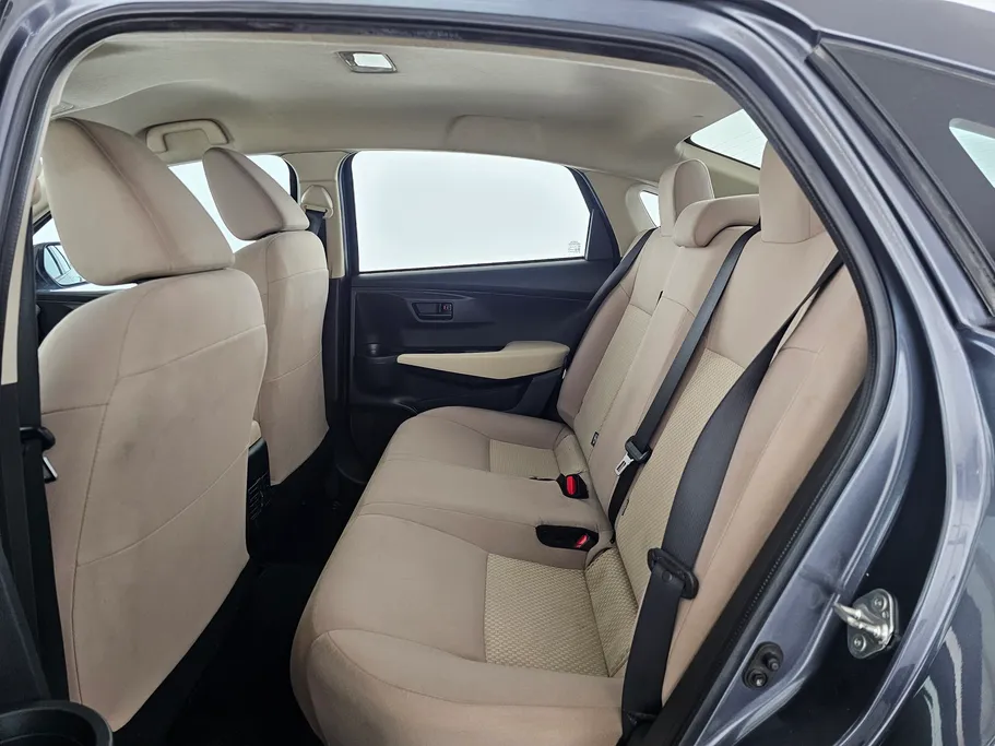 2023 Toyota Yaris  Y 