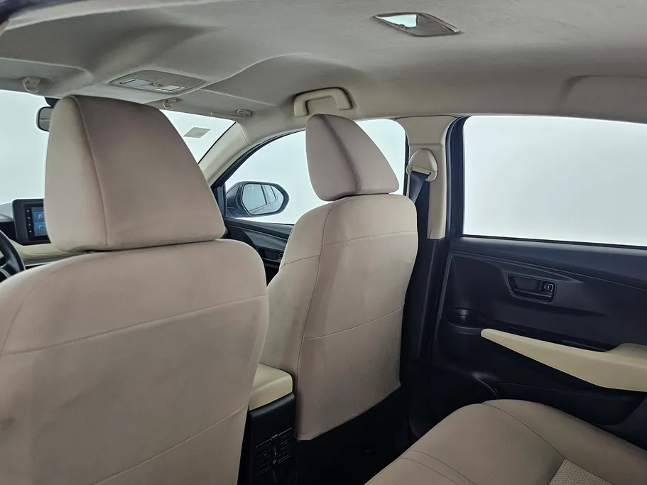 2023 Toyota Yaris  Y 