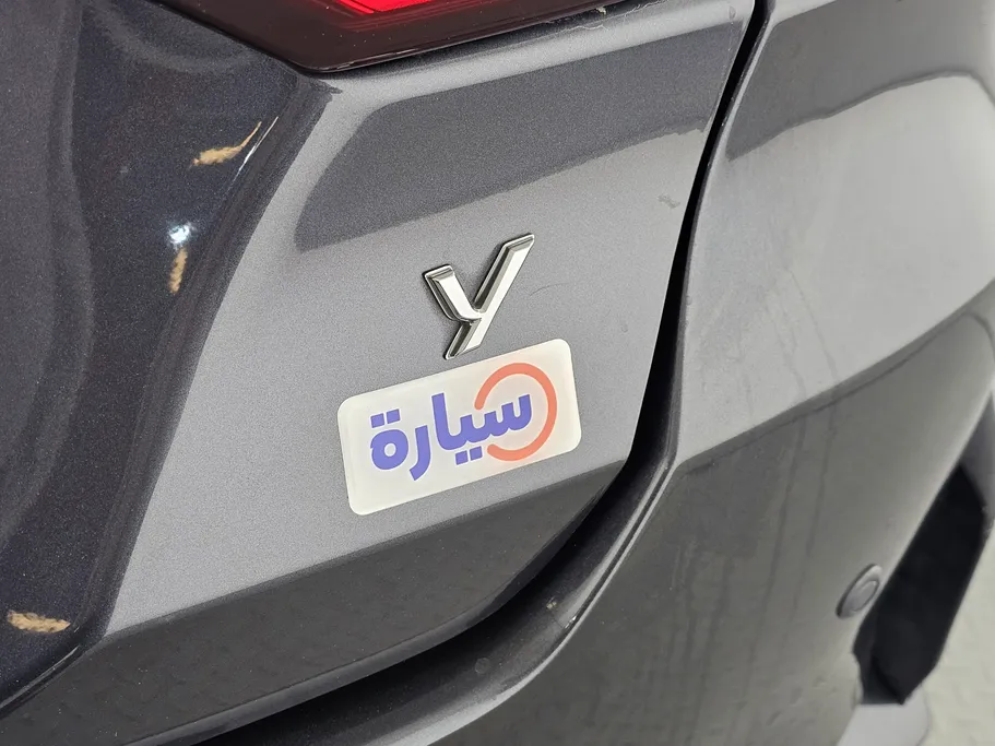 2023 Toyota Yaris  Y 