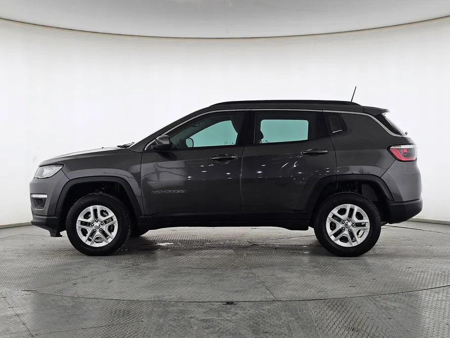 جيب كومباس Longitude 2021 