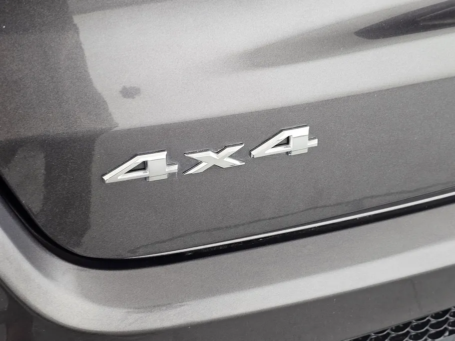 جيب كومباس Longitude 2021 