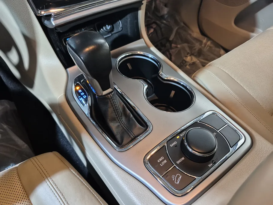 2021 Jeep Grand Cherokee ليمتد 