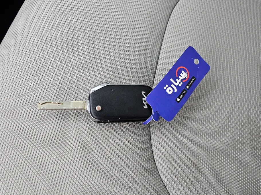 2022 كيا Cerato LX 