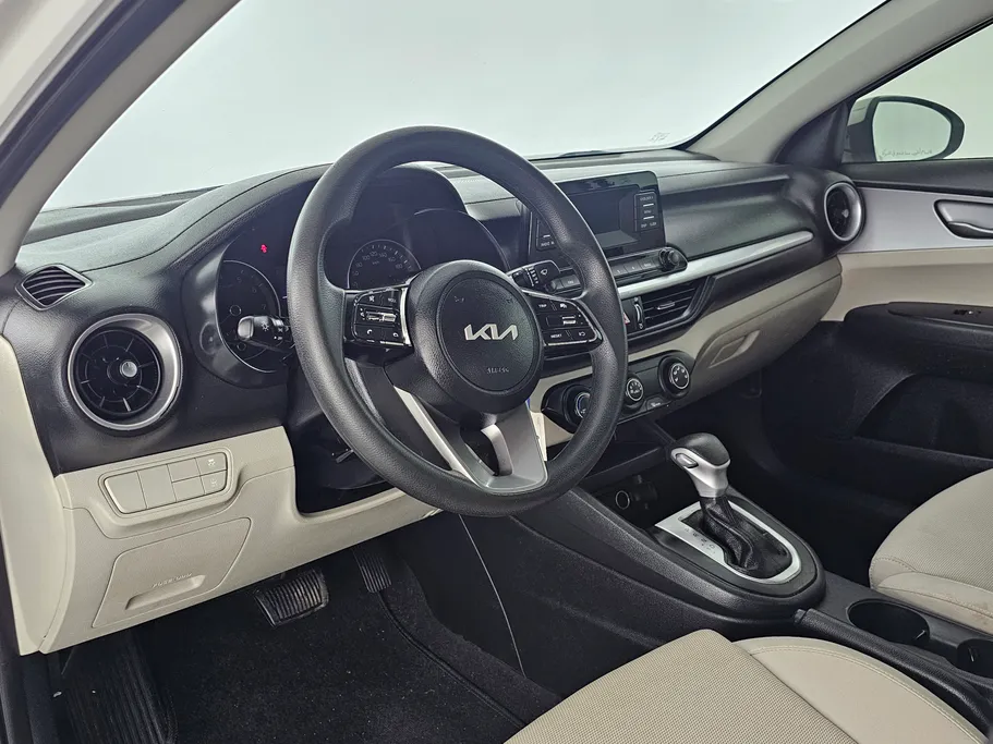 2022 كيا Cerato LX 