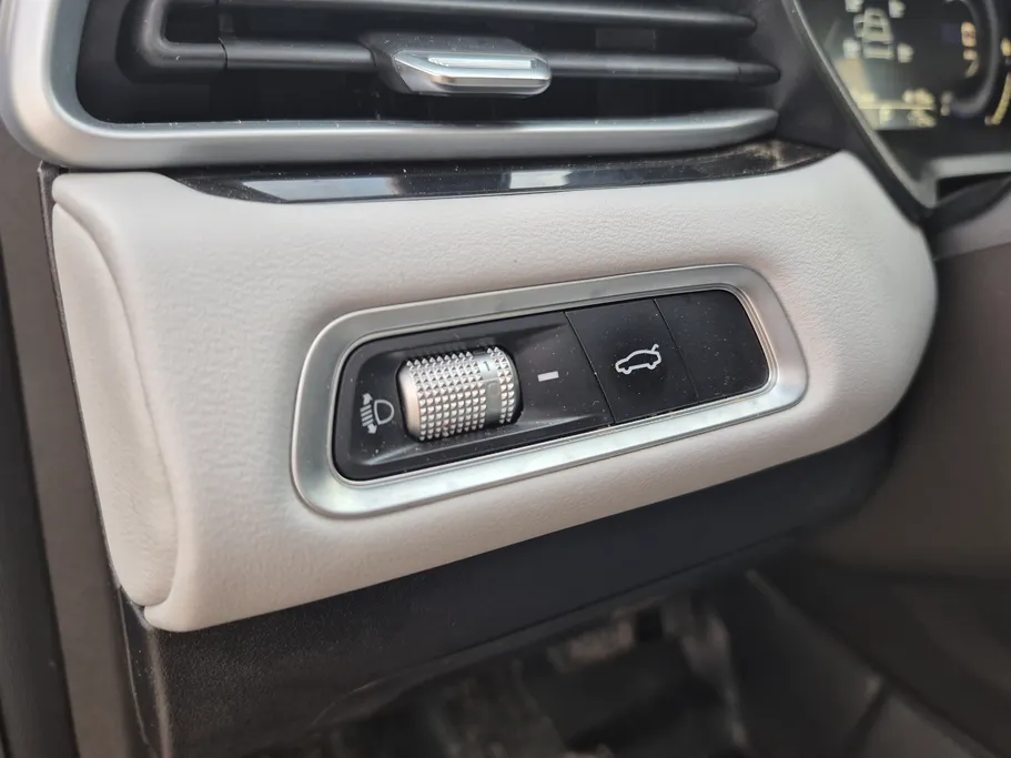 2025 Geely Emgrand GF 