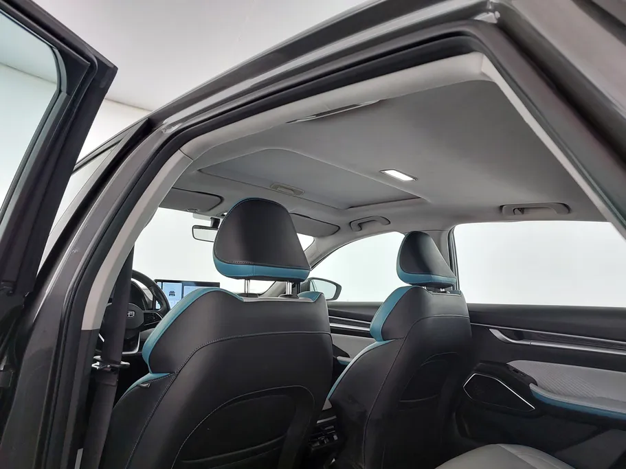 2025 جيلي Emgrand GF 