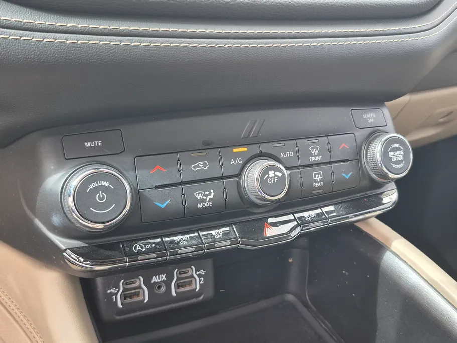 دودج دورانجو SXT 2021 