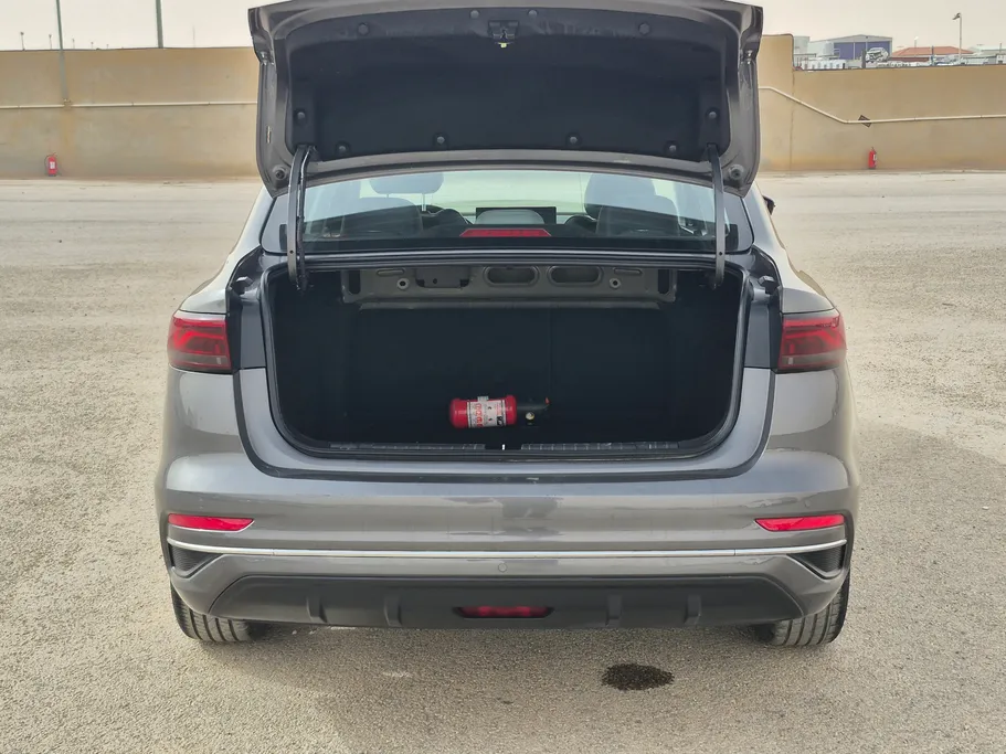 جيلي امجراند GF 2025 