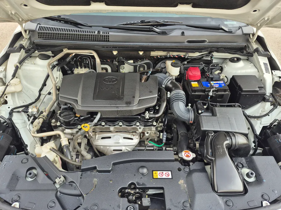 2023 Toyota Yaris  Y 