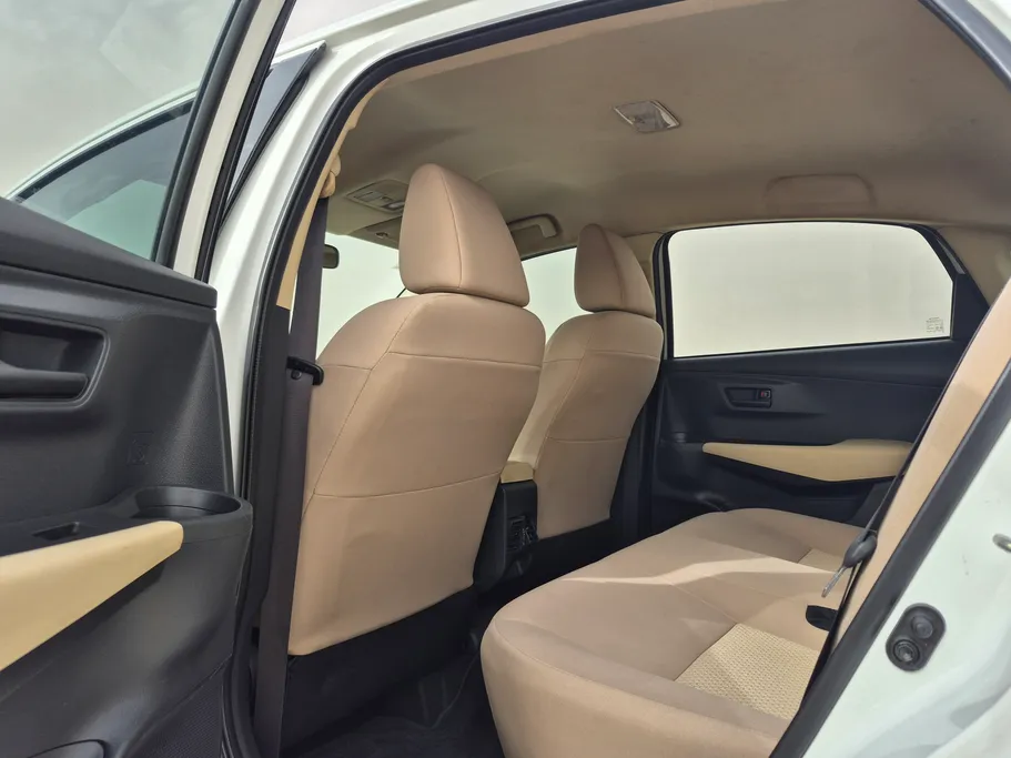 2023 Toyota Yaris  Y 