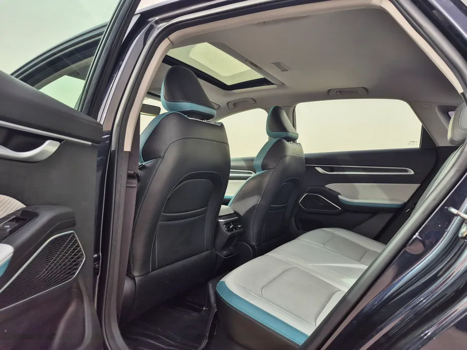 2025 Geely Emgrand GF 