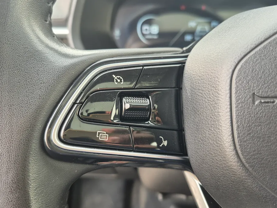 2025 Geely Emgrand GF 