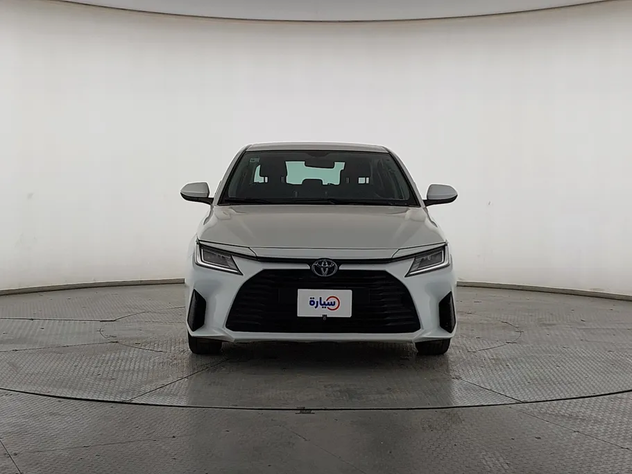 2024 Toyota Yaris  Y 