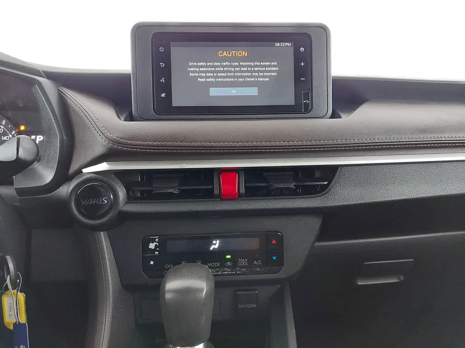 2024 Toyota Yaris  Y 